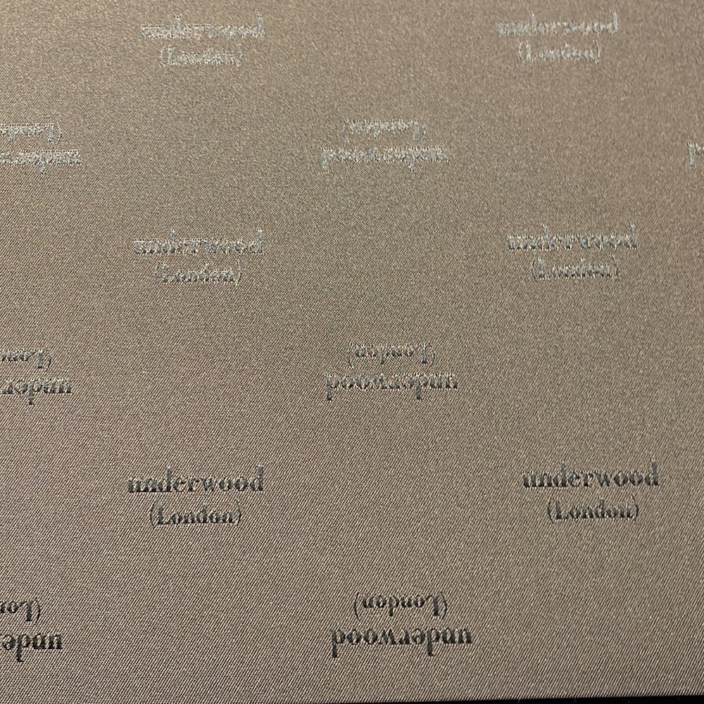 Underwood Cedar Lined Lacquer (originally a Cigar box) Case/Box - Picture 5 of 8